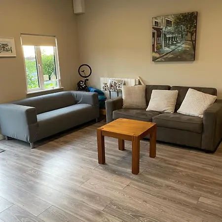 Garden Chalet Oranmore Apartamento Galway